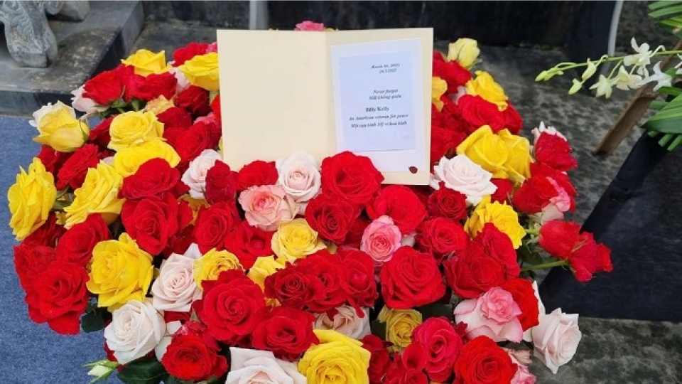 Former US veteran sends 504 roses in remembrance of Son My massacre victims